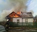 На пожаре в Астрахани пострадала пенсионерка