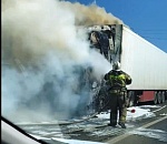 В Астрахани в течение четырех часов на магистральной дороге и возле телебашни горели машины