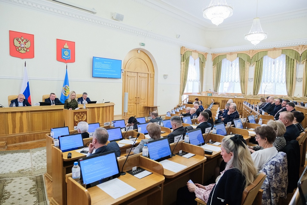 Комитеты астраханской облдумы отчитались за 2023 год