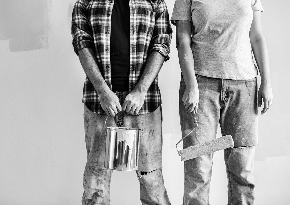 Астраханка смогла отсудить 800 000 рублей у строителей за плохой ремонт 