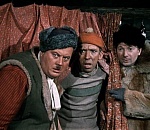 Самогонщица-рецидивист продавала страшное зелье