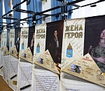 Почти сто астраханок стали участницами фотопроекта «Жена героя»