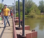Проблему на пешеходном мосту через Серебряную Воложку в Астрахани уже устранили