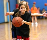 В Астрахани школьница ослепла на один глаз после урока физкультуры