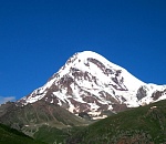 Астраханские альпинисты покорили гору Казбек