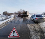 Под Астраханью иномарка влетела в грузовую ГАЗель: пострадали ребёнок и его мать