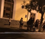 Вчера в разгар праздника на пл. Ленина на тротуар вылетела машина