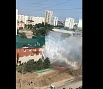 Астраханскую гостиницу залило коммунальным фонтаном: впечатляющие кадры