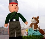 Юные астраханцы сшили кукол для полицейских