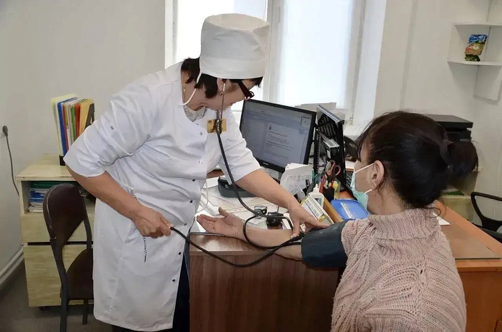 В двух сельских медучреждениях Астраханской области завершили ремонт по нацпроекту