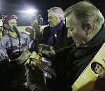 Легенда хоккея Владислав Третьяк открыл в Астраханской области ледовую площадку