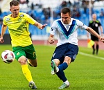 В ретроформе в честь своего 65-летия астраханский «Волгарь» добился победы