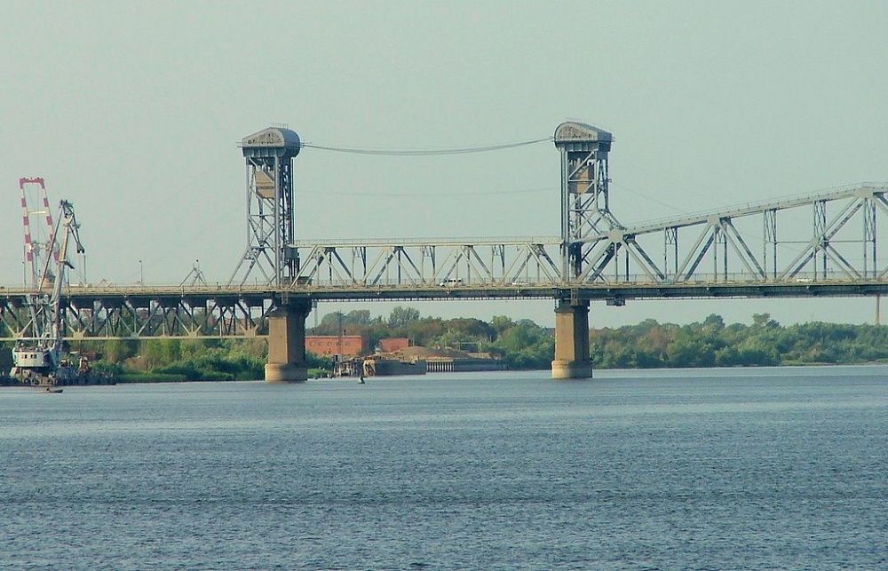 В Астрахани отремонтирован и открыт Старый мост