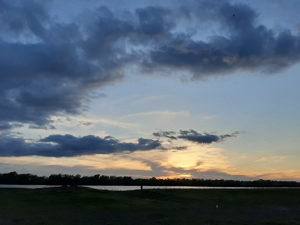 В Астрахань пришла теплая пора