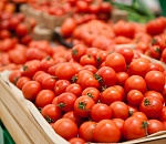 Не дельный обзор. ﻿Астраханцы закупают томаты и ждут фандоматы