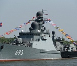 Всем не угодишь. Альтернативное мнение астраханцев о прошедшем Дне ВМФ 