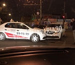 В Астрахани произошла редкая зеркальная авария: столкнулись две абсолютно одинаковые машины