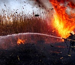 На севере Астраханской области ландшафтный пожар фронтом более 70 га тушили четыре часа