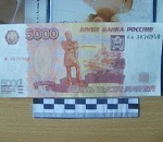 В Астраханской области мужчина пытался дважды расплатиться за бензин фальшивыми деньгами