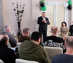 Спикер астраханского парламента Игорь Мартынов поздравил находящихся в Центре реабилитации  участников СВО с 23 февраля