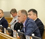 Эсер Александр Варжин снова потребовал «не путать губернатора и врио»