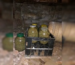 В Астрахани прикрыли нарколабораторию: кадры спецоперации