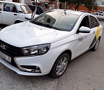 В Астрахани Яндекс.таксист сбил девочку и скрылся