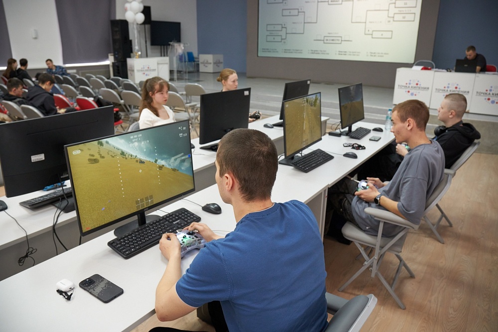 Объявлены победители первого цикла Студенческой лиги дронов Астраханского госуниверситета