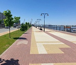 Набережная Волги в Астрахани опустела