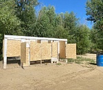 Пляж на острове Городском в Астрахани частично готов к приему отдыхающих