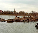 В Астрахани суд поддержал требования Росприроднадзора взыскать с собственника затопленного судна почти 180 млн  рублей