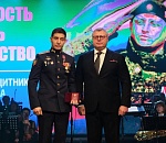  Астраханский губернатор вручил бойцам СВО ордена и медали