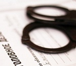 Пьяный астраханец с хорошим зрением разбил иномарку кирпичом