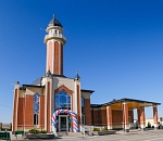 Под Астраханью открыли новую мечеть, построенную по казанскому проекту