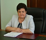 Глава горадминистрации обратилась к астраханцам с заявлением об опасных детских площадках