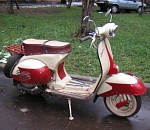 Астраханец перевернулся на мотороллере