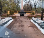 Деньги на восстановление мемориала, который разрушили школьники под Астраханью, собрали всем селом