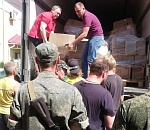 В Кременской район ЛНР доставили гумпомощь из Астрахани