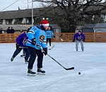 Новый год начался с хоккея в астраханском кремле