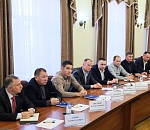 Астраханские победоносцы знакомятся с работой мэрии