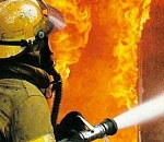 В Астраханской области сгорели дом, баня и гараж