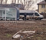 В Астрахани «газель» врезалась в новую остановку