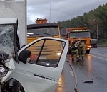 Двадцать автомобилей разбились в Новгороде из-за астраханского грузовика