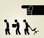 "Единая Россия" увольняет своих партийцев, выступивших против повышения пенсионного возраста