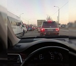 Астраханцы встали в мертвую пробку на Боевой