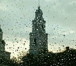 Завтра в Астрахани обещают тепло и дождик