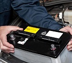 В Астрахани сторож парковки обворовывал машины