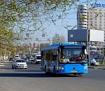 Компания, возившая астраханцев на синих московских автобусах, отсудила у мэрии 2,4 миллиона 