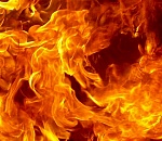 В Володарском районе сгорело два дома