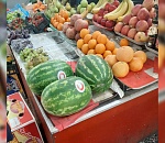 На астраханских прилавках появились первые арбузы